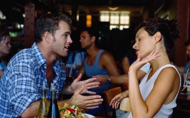  后悔|32岁剩女被迫相亲，遭到优质男拒绝后，才后悔自己的眼光太高