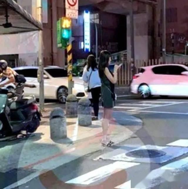  贵圈|贵圈首位直播整形女星、200w钻表随便摔，连范冰冰都模仿她！