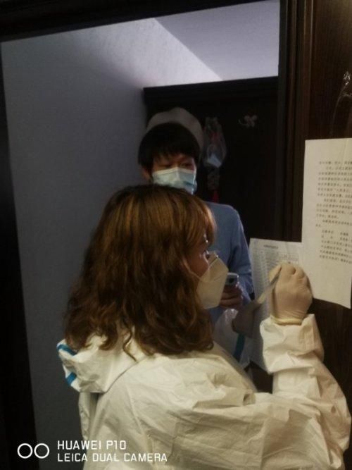 不容|来之不易 不容忘记