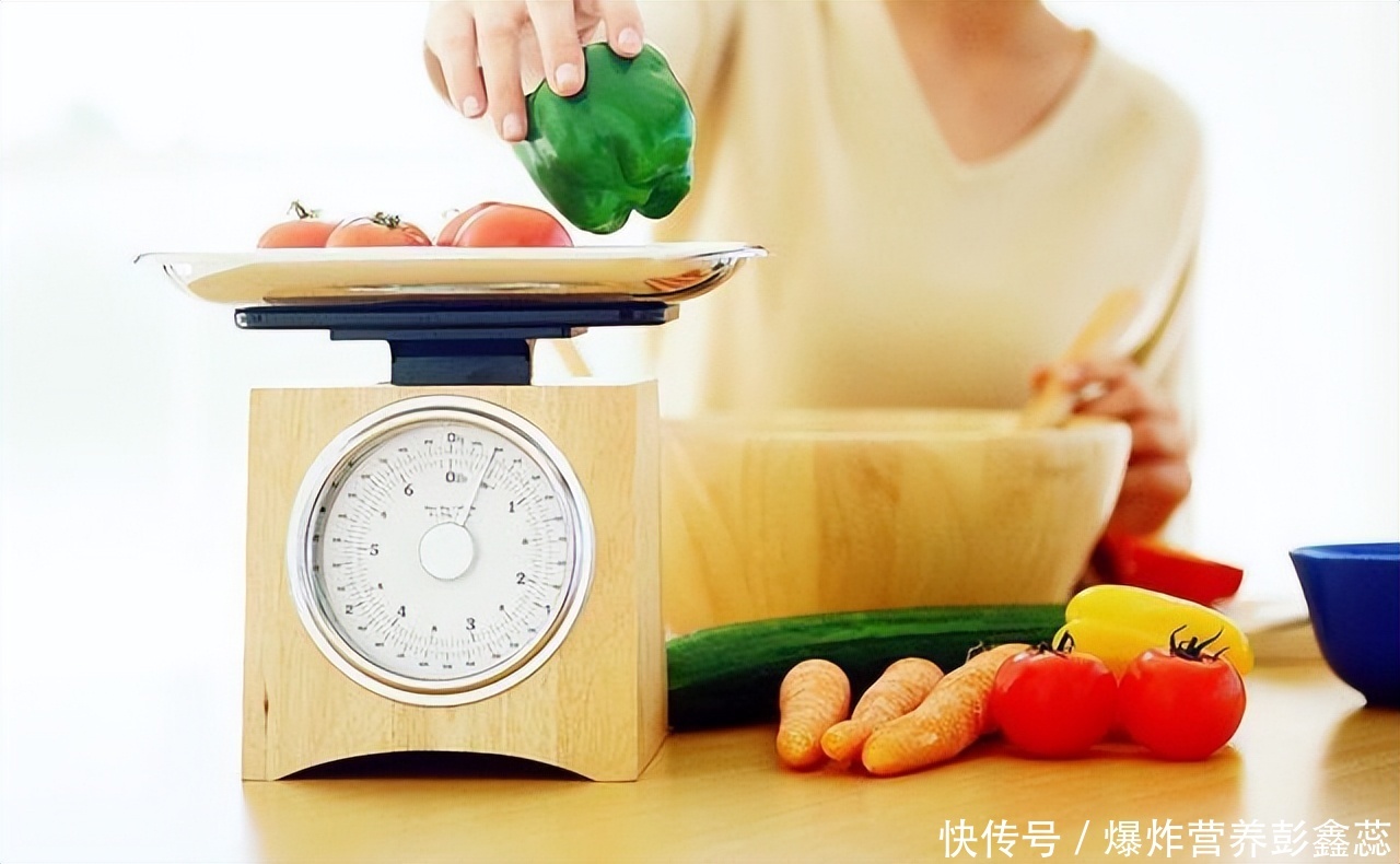 少吃多动也不瘦的四大原因(为什么少吃多动的人也不瘦？你很可能忽略了这2点，有助瘦身)