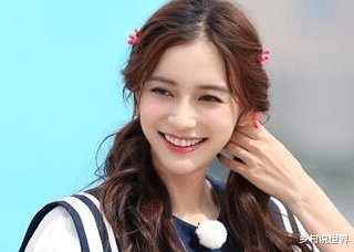  奔跑|《奔跑吧》收官才半个月，baby蔡徐坤就合体录《快本》，姐弟俩站位显眼