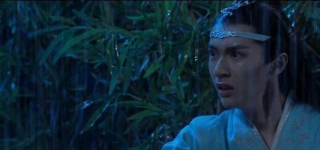  房子|房子塌了，《演员请就位2》驼背蓝湛捅了魏婴一剑，大写的尴尬