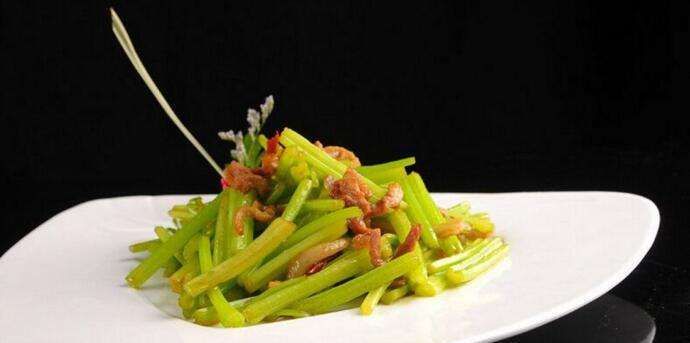 技能|技能｜好男人拿手菜19：如何营养搭配、肉片烧腐竹、海米炝鲜芹笋