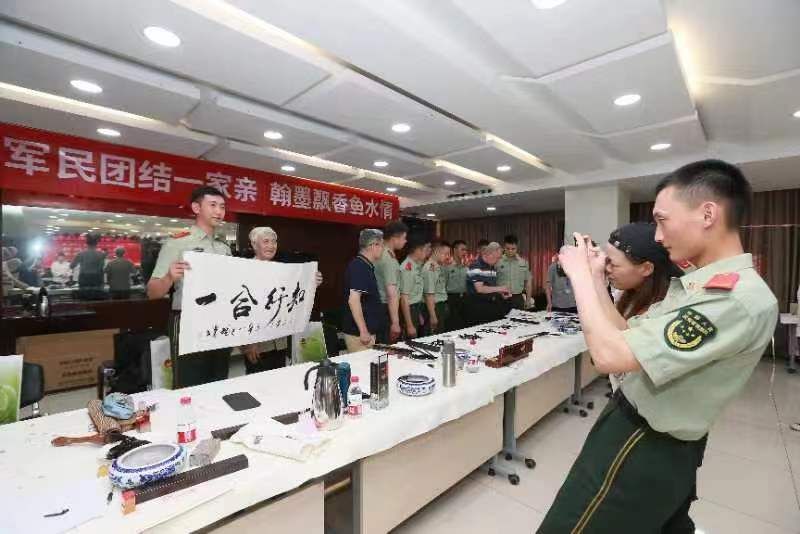 ?西城区牛街街道召开“军民共叙双拥情 和合牛街谱新篇”庆祝大会