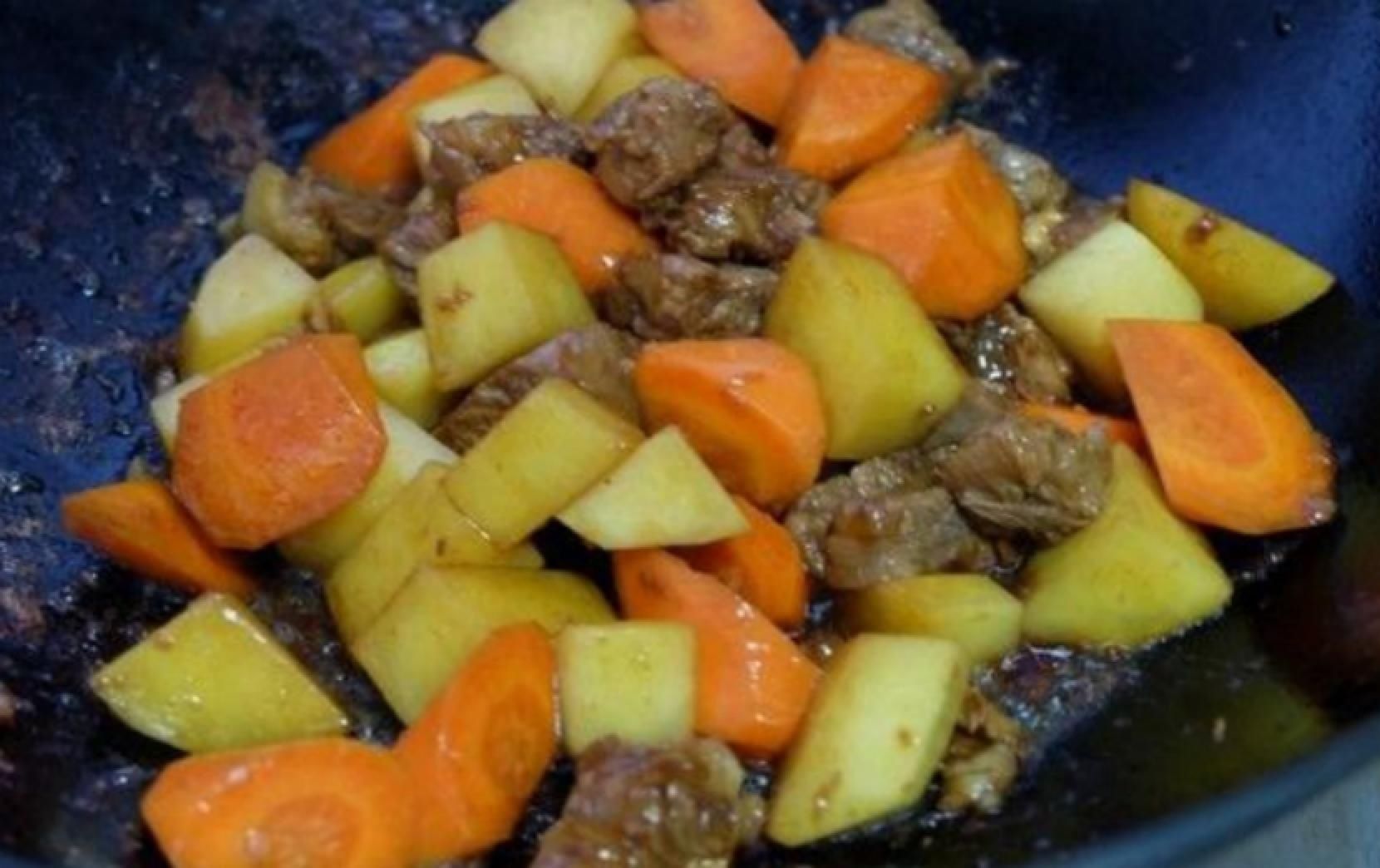 加点|牛肉加点马铃薯，健康又美味，超级下饭的硬菜