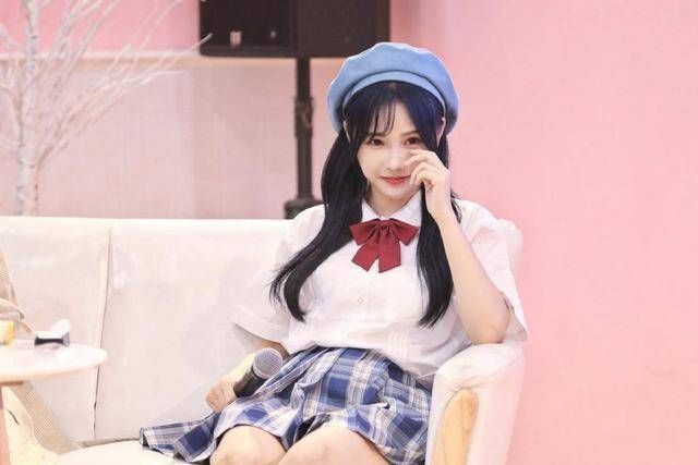  套路|《青你2》淘汰选手曝内幕，眼见不一定为实，品牌方也被“套路”