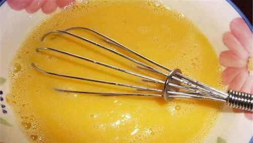 做法|炸带鱼,有人用淀粉,有人用面糊,大厨教你正确做法,别再乱炸了