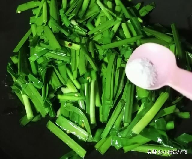  好吃|三伏天就爱这道家常菜，清淡爽口有营养，简单好吃还开胃，超下饭