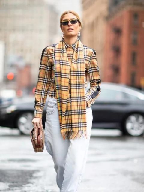  丝巾|舍不得买大牌没关系，牢记这3个穿衣习惯，基本款也能穿出高级感