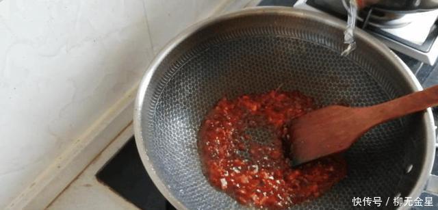 家人|改进鱼香豆腐,三个关键点,就让豆腐入味,色香味俱全,家人赞!