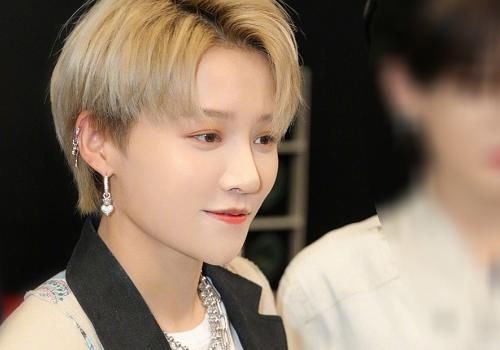  刘雨昕|同样是女团C位出道，希林娜依高和刘雨昕发展截然不同，很明显谁实力强
