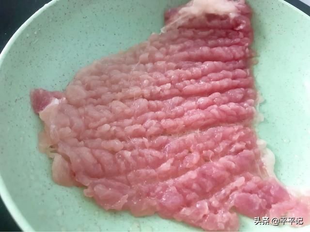  好吃|香酥猪排不用排队买，在家30分钟搞定，外脆里嫩，超好吃
