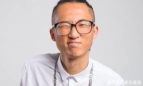 大华|因没观众缘,被何炅黄磊踢出群聊,却在国外被万人追捧!