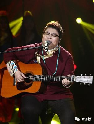  易立竞|韩红跟郝蕾要二宝，每个丈夫都愧对妻子，每个孩子和妈都是生死之交