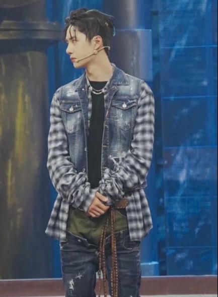  街舞|《街舞3》发布会，王一博穿另类裤子，被网友吐槽不尊重女性