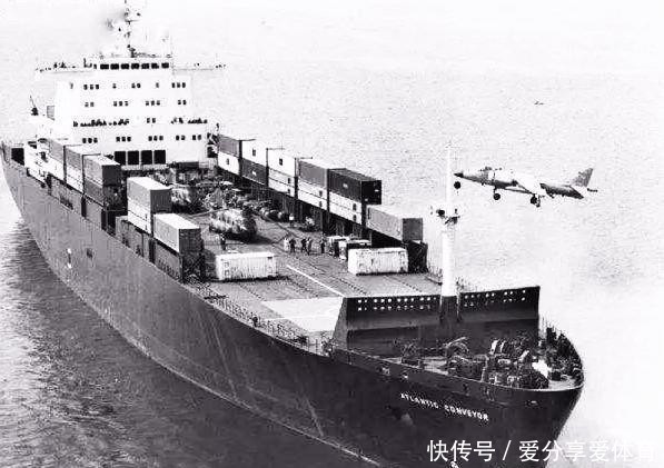 起降|直升机在半潜船上起降训练,可临时改造为两栖舰使用