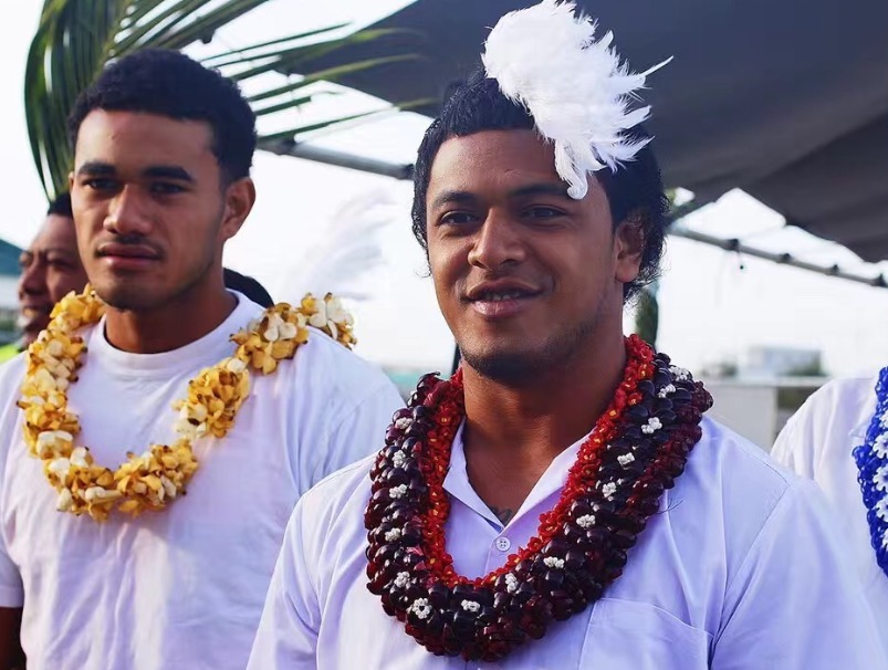 欠债|欠债不还还道德绑架要求我国免除1亿债务，本国人却免费医疗