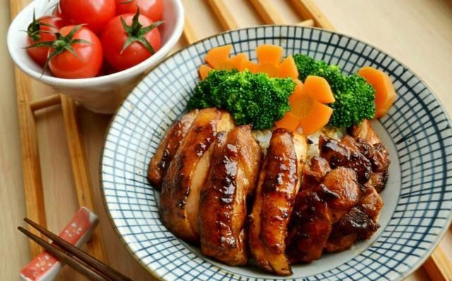  不用|学会可开店的照烧饭，手把手教你调酱汁，再也不用点外卖了