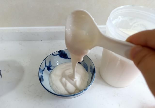  清香|一家子的极简早餐走红，清香软嫩却营养齐全，网友：一片冷淡风