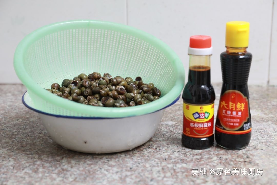 必备|一道经济实惠的家常河鲜,下酒菜必备,5分钟就出锅