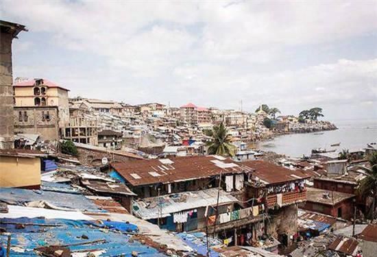  国家|此国曾是“小巴黎”，钻石遍地，如今人均负债上千元，成世界穷国