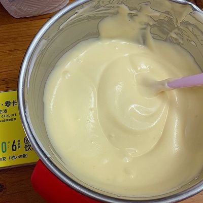  爱乐|爱乐甜零卡糖下午茶软嫩榴莲蛋糕卷