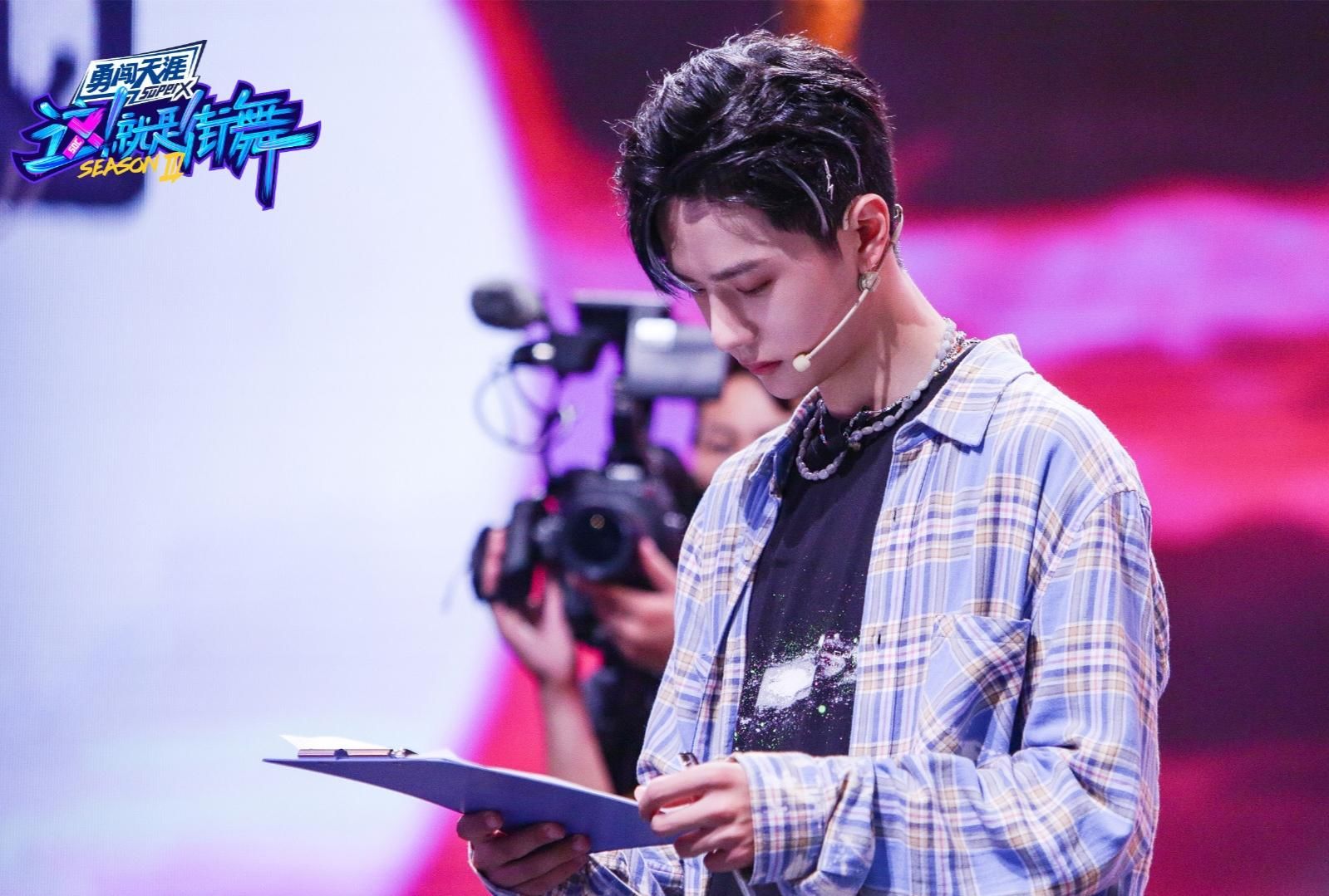  王嘉尔|《这！就是街舞》第三季开播，盘点四位导师的奇特“说话艺术”！