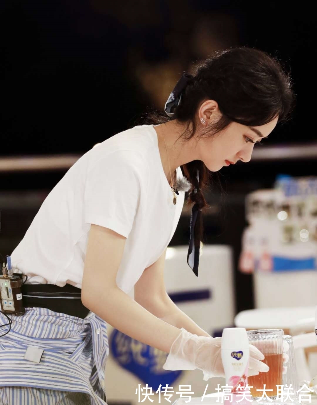  时隔|赵丽颖时隔三年首接综艺，却被群嘲，是情商低还是不适合上综艺？