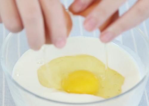 美味|分享一款奶香紫薯饼,孩子爱吃的营养辅食,软嫩香甜,美味又好吃