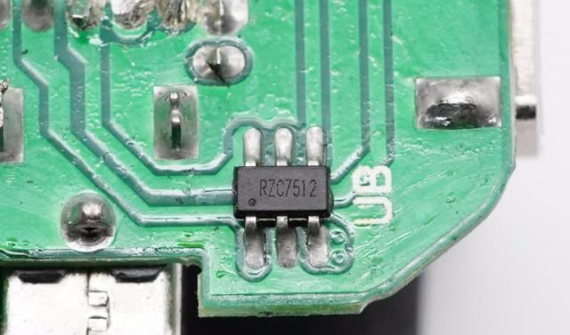  充电|万旅45W快充旅行转换插座拆解，一个便可走遍世界