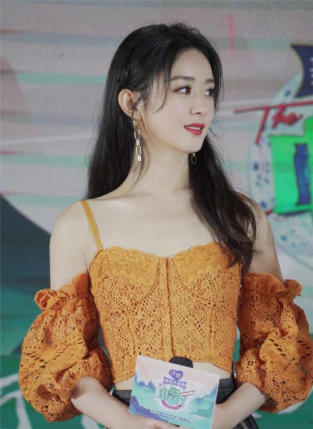  赵丽颖|《中餐厅》赵丽颖首秀厨艺，获林大厨点赞，冯绍峰赚大了