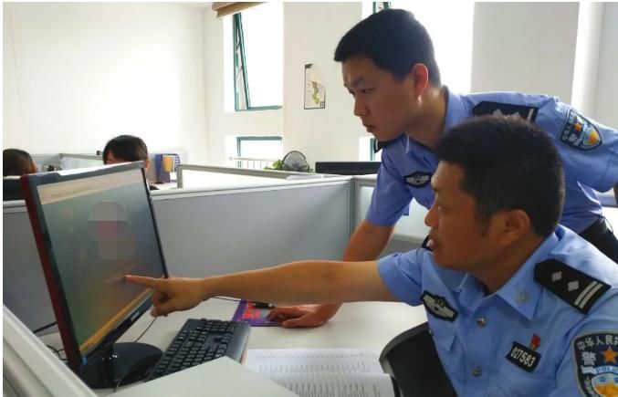 逃亡|扒火车、钻货车、改身份,他抢劫杀人后逃亡26年终被擒