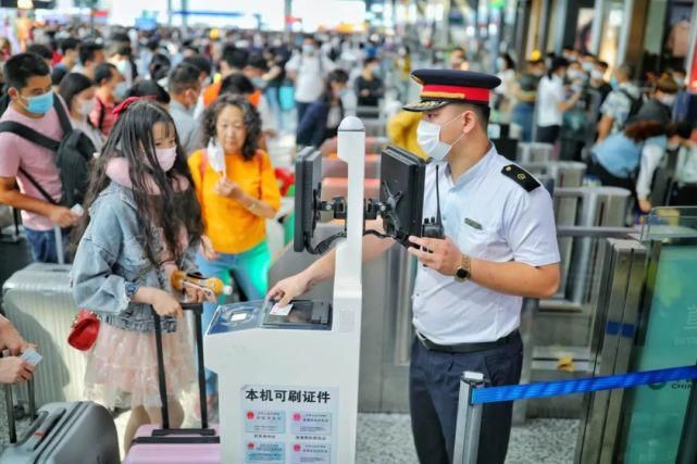 列车|黄金周返程客流启动，长三角铁路计划增开列车193列