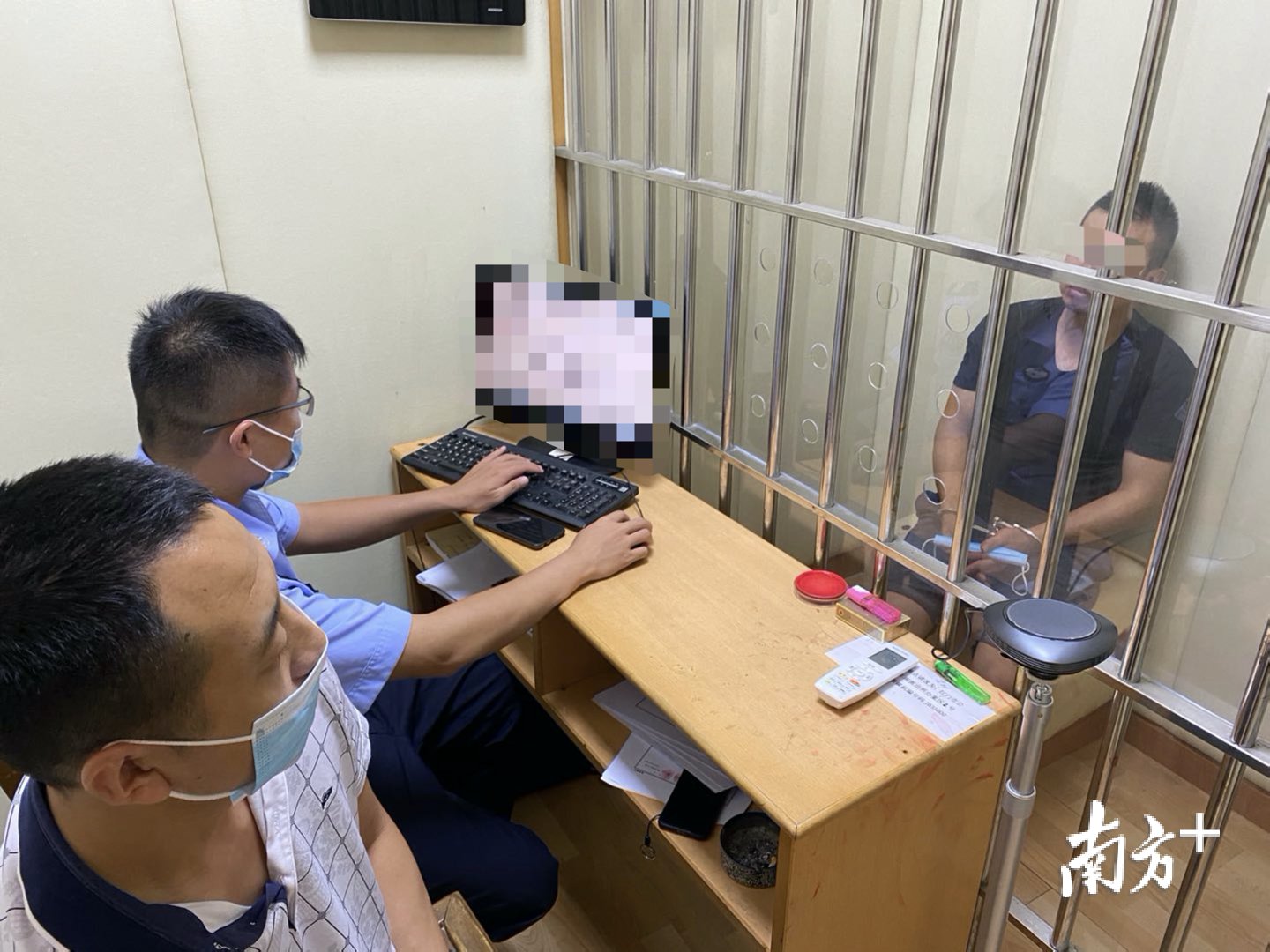  刑拘|江海区中沙路十几辆车被划花，嫌疑人被刑拘