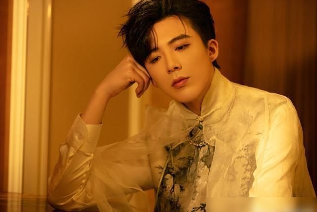 李宇春|加盟《中国好声音》后,李宇春再与薛之谦、蔡徐坤合作?