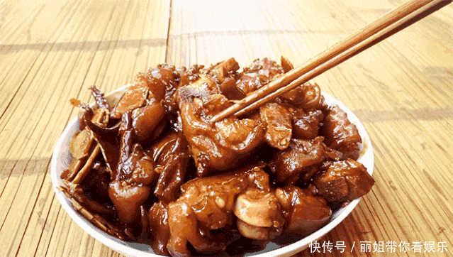  蒜香酸菜鱼|10款蒜香美食测评，没有一款不让你流口水！