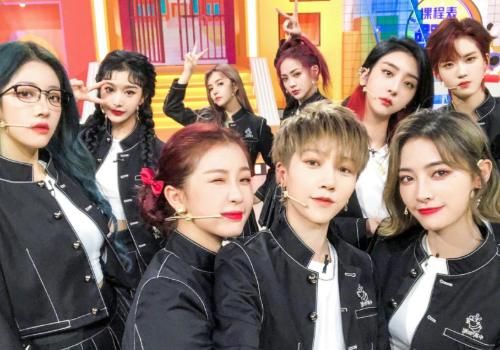  满意|《非日常派对》发布会定档，举行时间不是很满意，怎么会这样