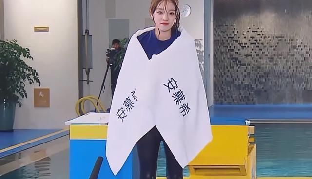  新成员|对baby的第一印象怎么样宋雨琦脱口而出2个字，网友真敢说