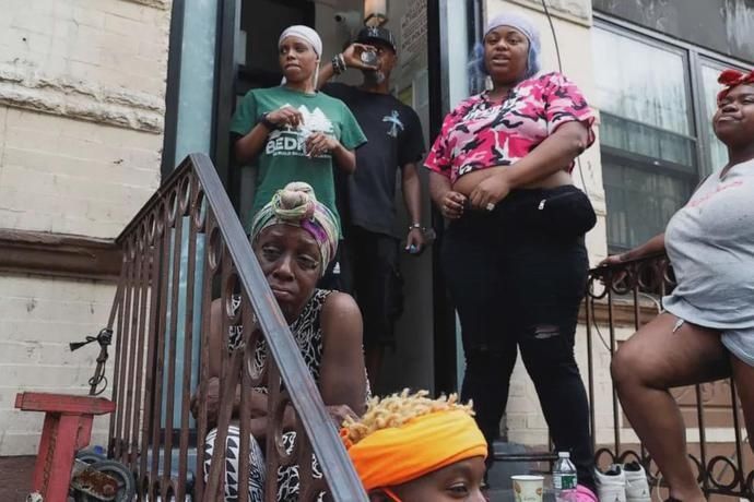  布鲁克林|疯狂枪战！纽约布鲁克林街头晚连爆多起枪击案, 连一岁小孩都被杀