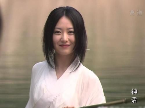  场面|金莎白冰再现《神话》名场面，又见玉漱和素素！张萌表情虐哭了