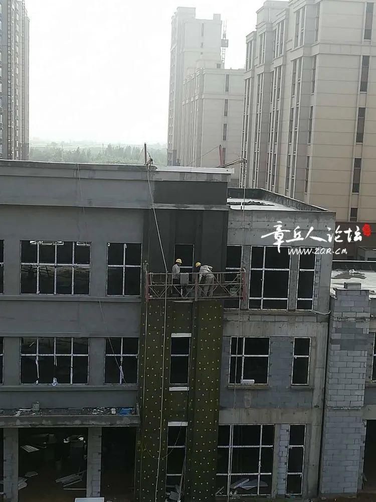 板钢筋绑扎完成|章丘安置房建设最新进展?（7月24日）