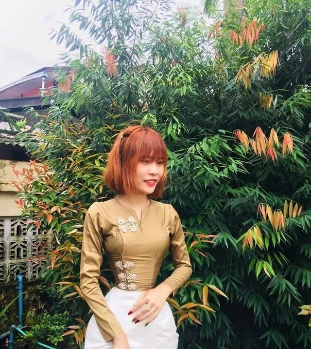  英国的罗米|缅甸女孩打破世界纪录，成为全球腰最细的人！自曝细腰纯天然