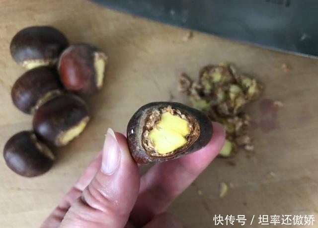 芝麻|入秋后,吃核桃芝麻不如吃它,多买点囤起来,放到冬天吃,特省事