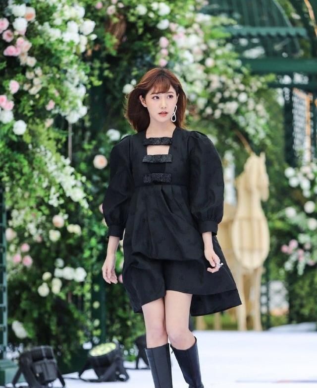 歌手|东方风云榜音乐盛典，几位歌手奖牌拿到手软，再多就真的拿不下了