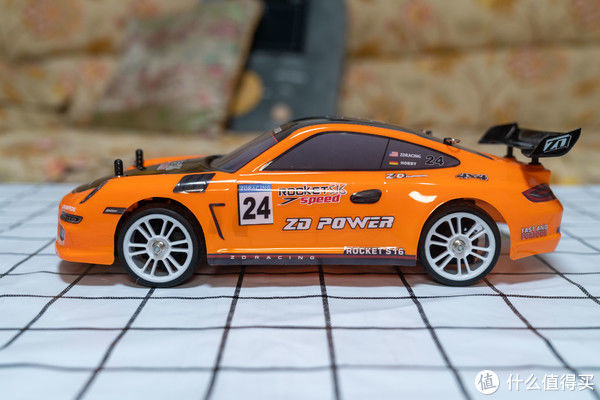 ZD|RC 篇四十四：ZD 致顶 1/16 保时捷911 ——精致的CNC金属底盘平跑车