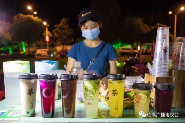 文澜|国庆中秋长假｜约哪？快来打卡文澜夜市美食，各种小吃好吃到爆！