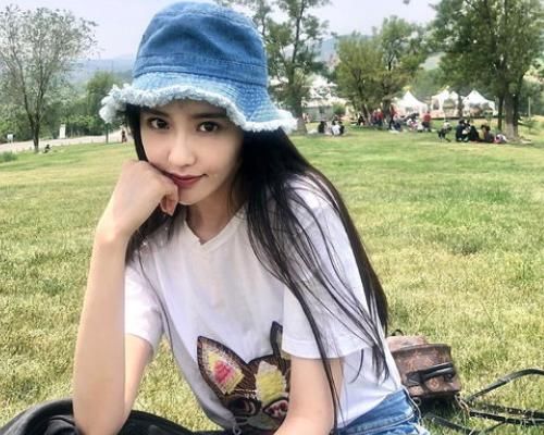  张艺凡|继《超新星》摔倒后，王艺瑾再次给团队丢脸，表现还不如张艺凡