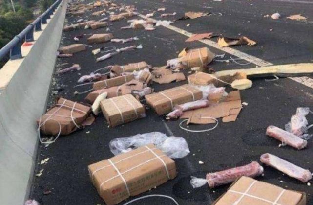  法不责众|村民信奉法不责众，哄抢3200公斤猪肉还拒绝归还，这5个人栽了