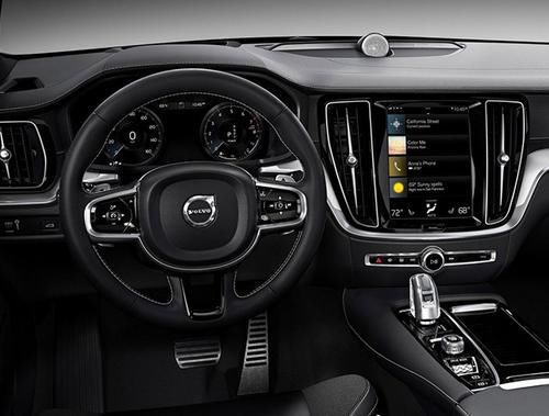  S60|沃尔沃全新S60为什么是年轻人关注的焦点？其非常的安全运动！