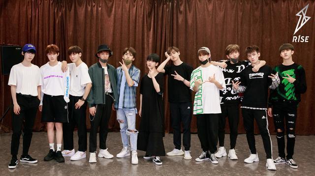  成团|刘也何洛洛和任豪被限流？凭实力成团，却终不是挖机“亲儿子”！